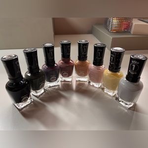 Sally Hansen miracle gel nail polish